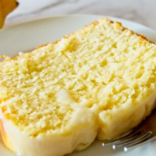 lemon pound cake