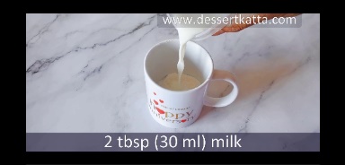 add milk to the mug