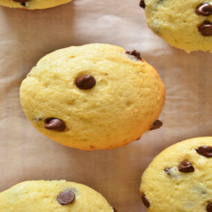 chocolate-chip-muffins