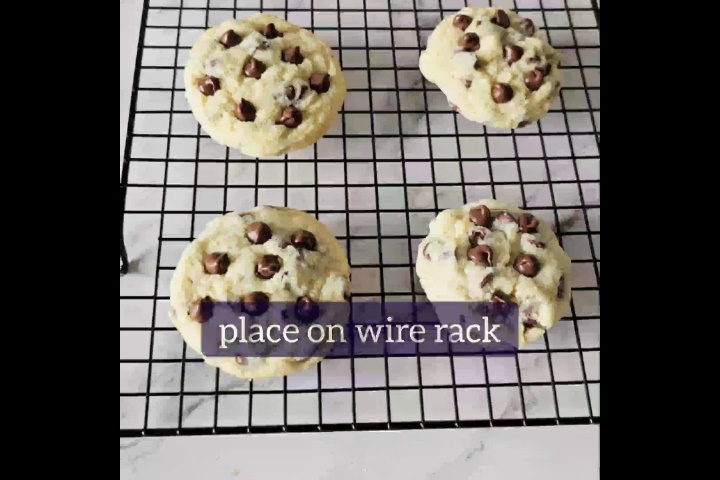 4 no brown sugar chocolate chip cookies are placed on wire rack