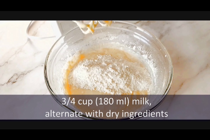 alternating dry ingredients with milk to make marble loaf cake recipe