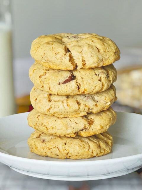 stack of oatmeal cookies recipe without eggs